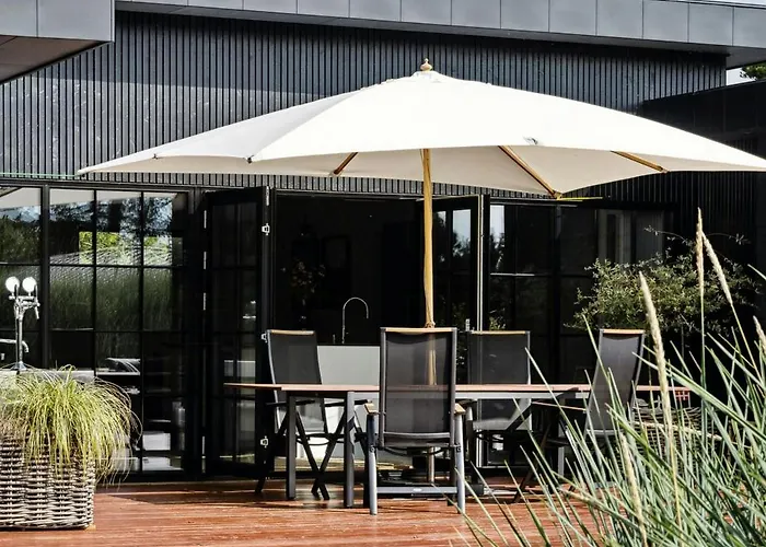 Nordic Vibe At Kattegat's Calm Coast Feriehus